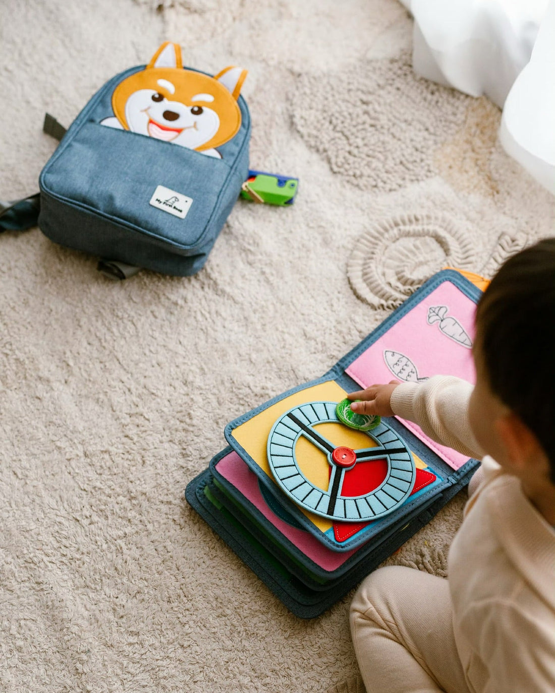 Maria Montessori: Ihre Philosophie und ihr Einfluss auf My First Book